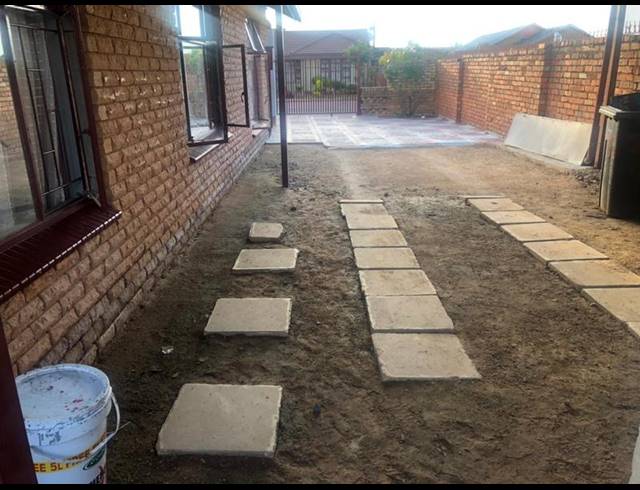 3 BEDROOM HOUSE FOR SALE IN SOSHANGUVE DD